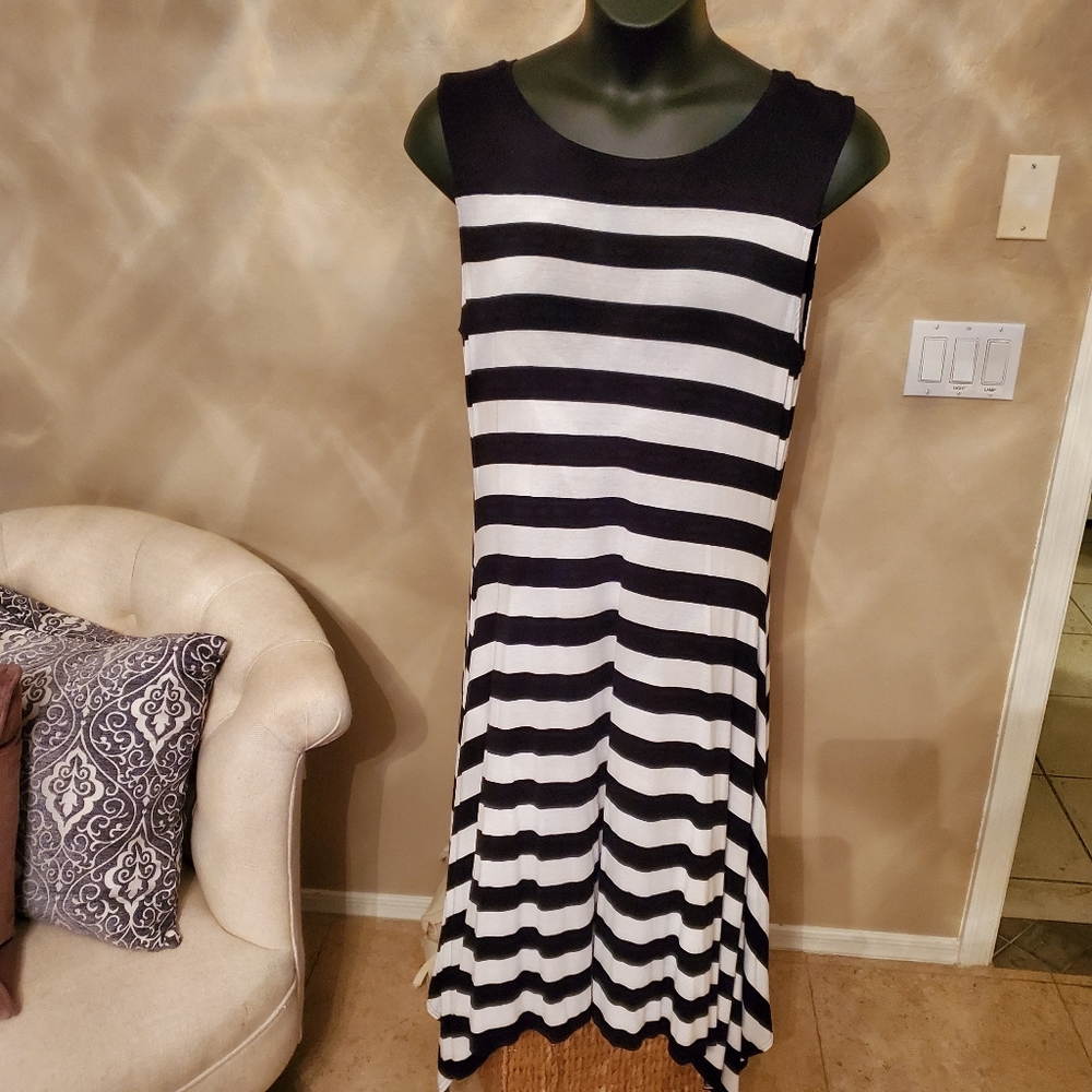 Black & White Handkerchief Dress